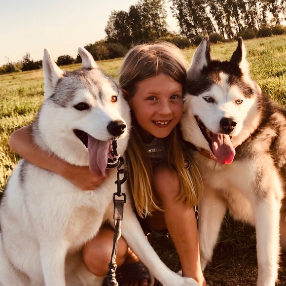 Meet your Posher, Erica - Picture 5 of 5